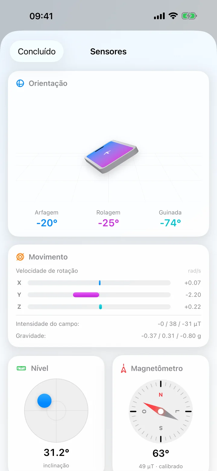 A tela Sensores com um modelo 3D do dispositivo, arfagem, rolagem e guinada, um nível de bolha e uma bússola.